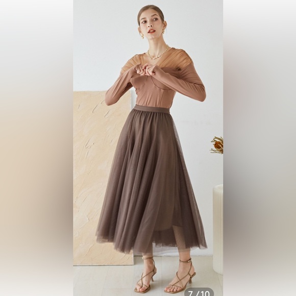 chic wish Dresses & Skirts - Chic Wish Maxi Skirt NWOT